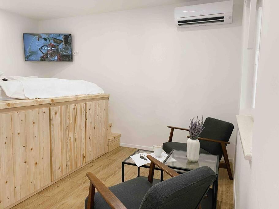 2Nd Hvar Home Apartments Хвар Екстериор снимка