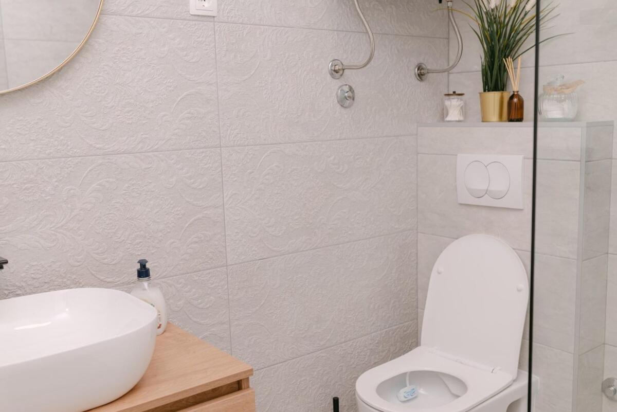 2Nd Hvar Home Apartments Хвар Екстериор снимка
