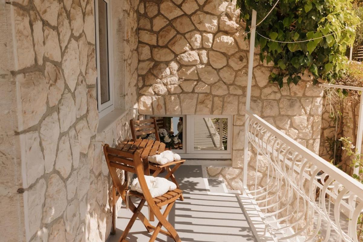 2Nd Hvar Home Apartments Хвар Екстериор снимка